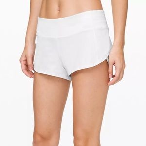 White lululemon shorts